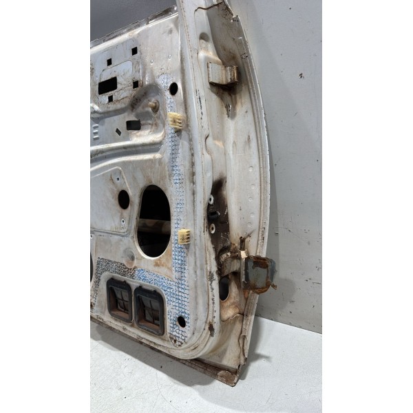 Porta Traseira Esquerda Gm Corsa 4p 1997 1998 1999 2001 2002