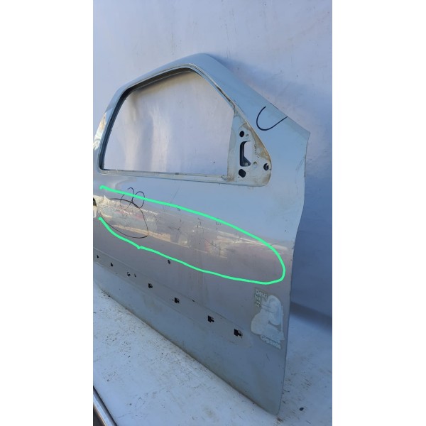 Porta Dianteira Direita Renault Clio 2 Portas
