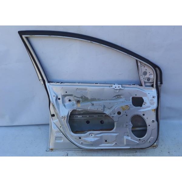Porta Dianteira Esquerda Nissan Sentra 2008-2013