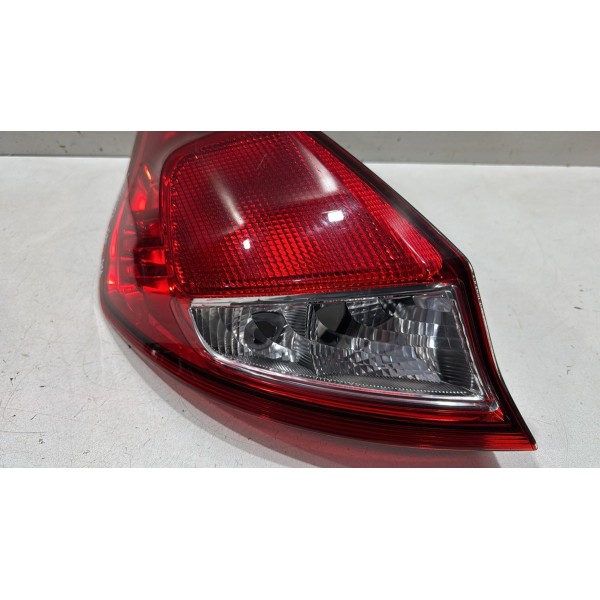Lanterna Esquerda New Fiesta Hatch Esquerda D3bb13405ac