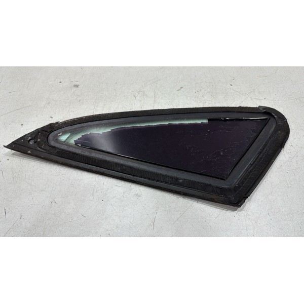 Vidro Fixo Lateral Traseiro Direito Volkswagen Gol G3 2002