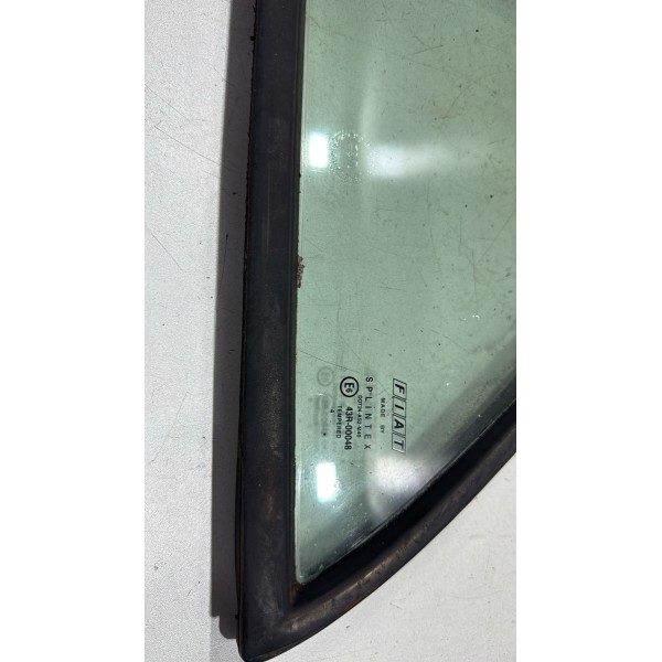Vidro Fixo Porta Traseira Esquerda Tempra Tipo 1992 A 1999