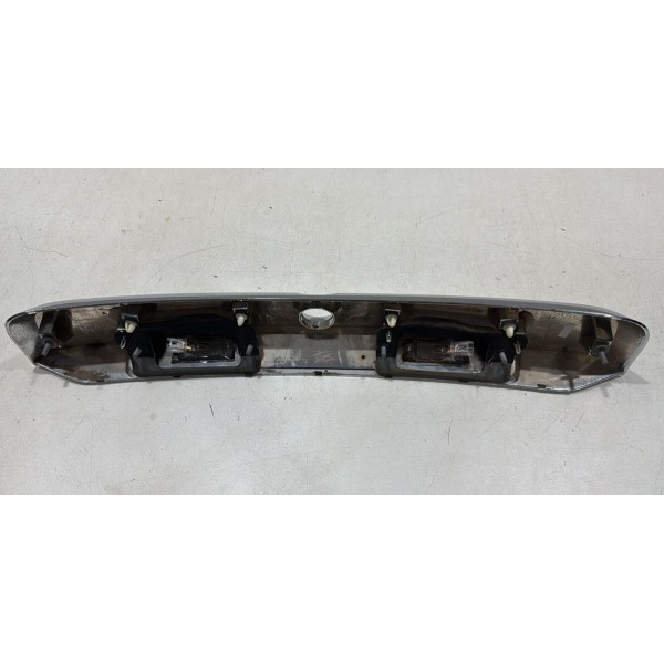 Friso Moldura Tampa Traseira Renault Duster 2011 A 2019