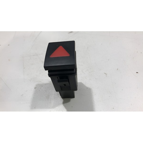Botão Pisca Alerta Vw Polo 2003 2012 6q0953235