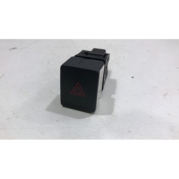 Botão Alerta Nissan Versa 2016 2017 2018 2019 06019