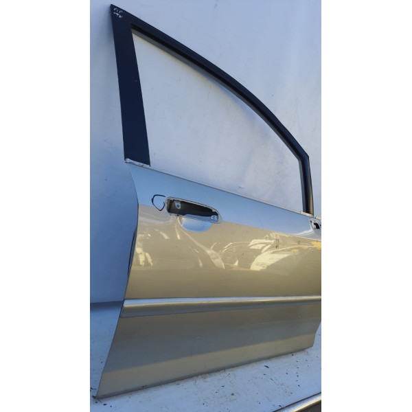 Porta Dianteira Direita Honda Fit 2003 A 2008 Com Detalhes