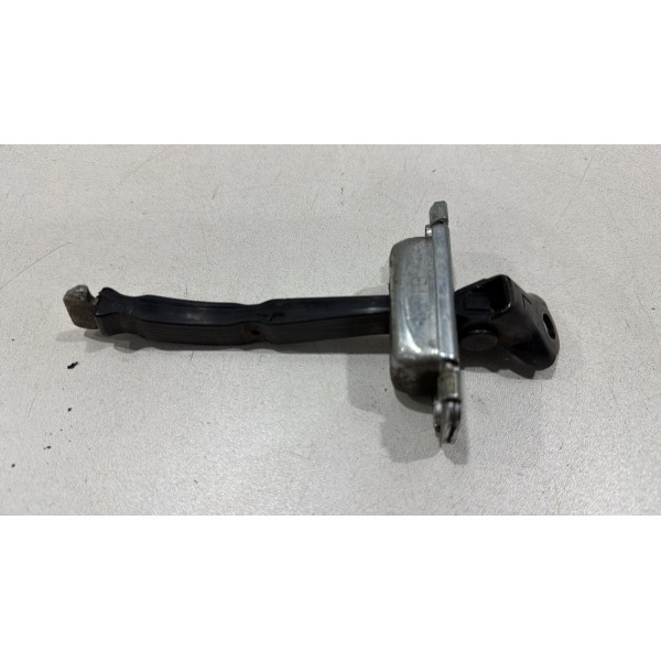 Limitador Porta Traseira Esquerda Hyundai Hb20 2012 A 2019