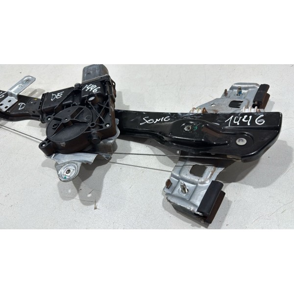 Maquina De Vidro Dianteira Esquerda Gm Sonic 2012 2013 2014