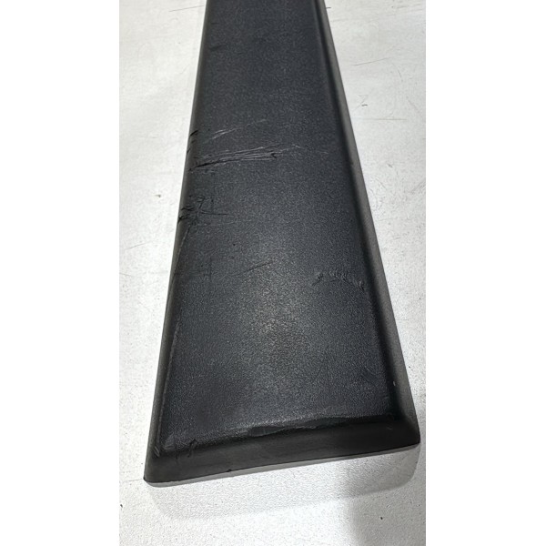 Moldura Porta Dianteiro Direito Renegade 2015/2023