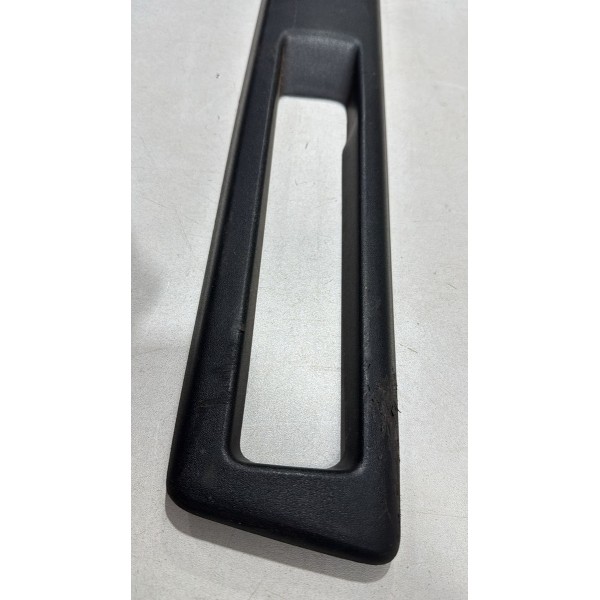 Moldura Porta Dianteiro Direito Renegade 2015/2023
