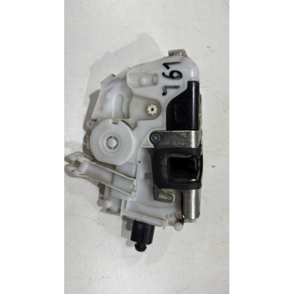 Fechadura Elétrica Porta Dianteira Direita Vw Fox 2013 Á 17