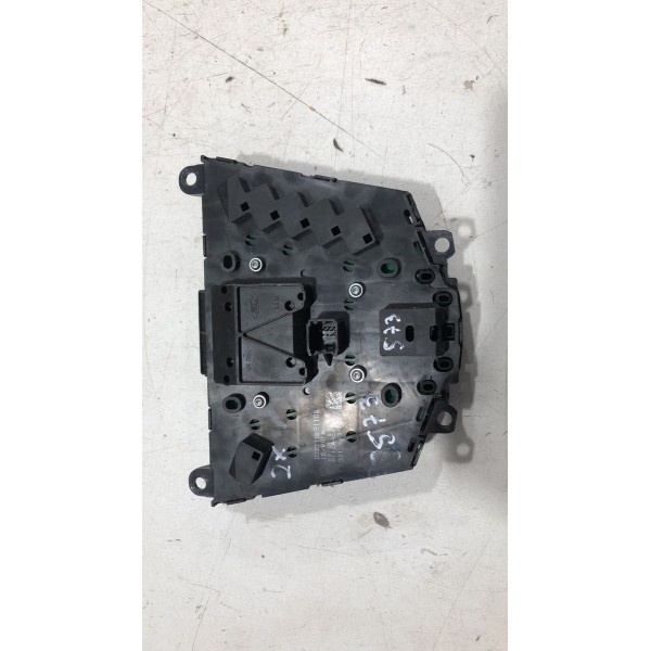 Comando Radio Ford New Fiesta 2013 2014 Compare