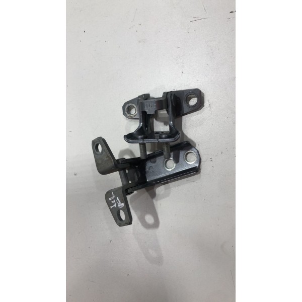 Dobradiça Porta Traseira Esquerda Outlander 2014/2015