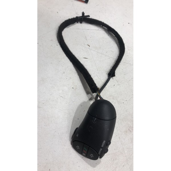 Comando Som Volante Controle Renault Duster 2014 Original Comando Som Volante Controle Renault Duster 2014 Original