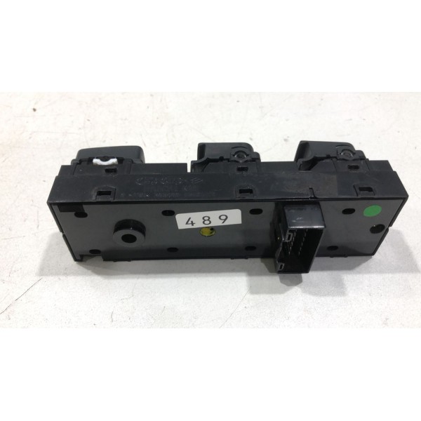 Botão Comando Vidros Dian Esq Hyundai Ix35 2.0 2011/ 372386