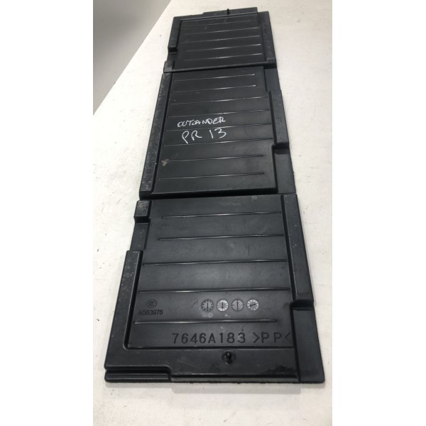 Acabamento Assoalho Porta Mala Outlander 2.0 2014 2019