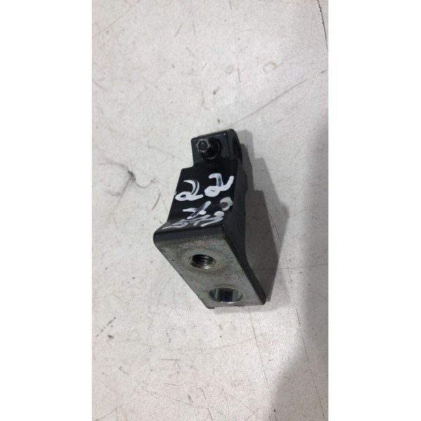 Dobradiça Porta Vw Amarok  2010 Á 2016 8k0831402a