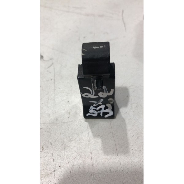Dobradiça Porta Vw Amarok  2010 Á 2016 8k0831402a