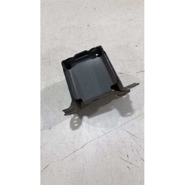 Suporte Traseiro Esquerdo Corolla 2021 A 2024 5201602200
