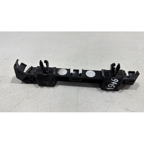 Guia Parachoque Dianteiro Esquerdo Chevrolet Cobalt 2018