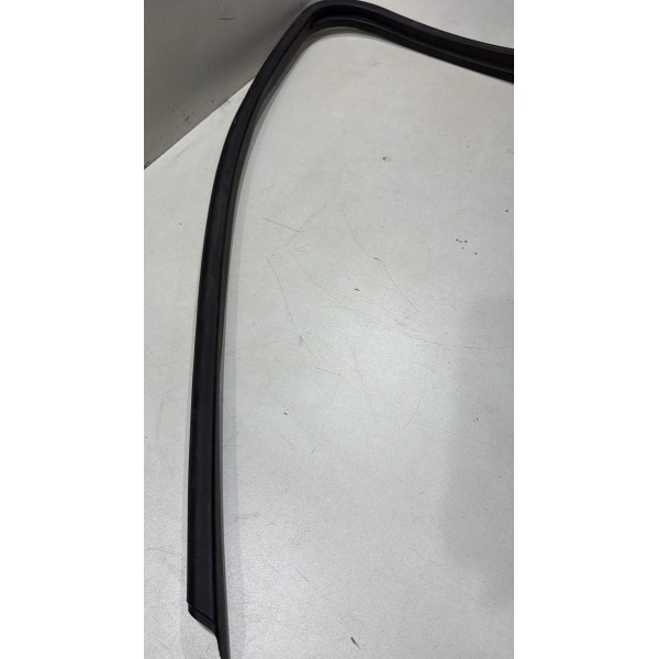 Acabamento Moldura Porta Dianteir Direita Focus 09 À 13 Orig