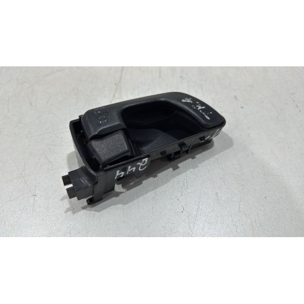 Maçaneta Interna Lado Direito Pajero Tr4 2003 A 2014