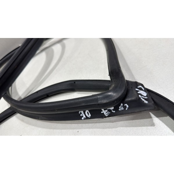 Borracha Guarnição Quadro Porta Dianteira Esquer Crv 2007/11