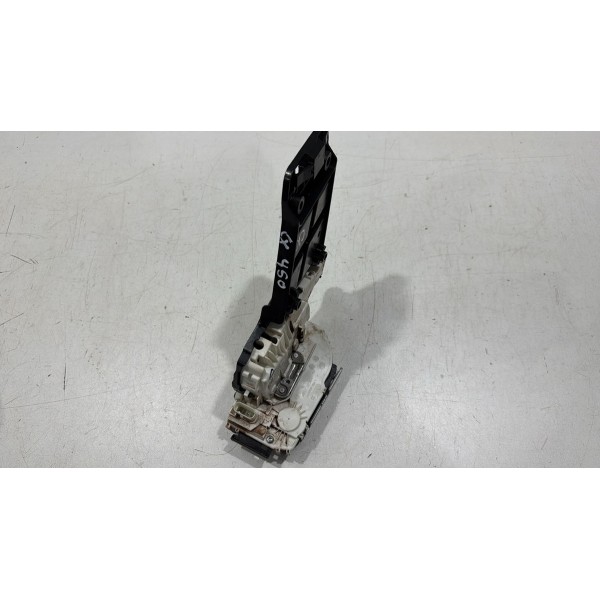 Fechadura Da Porta Dianteira Direita Toro Fiat 52139900