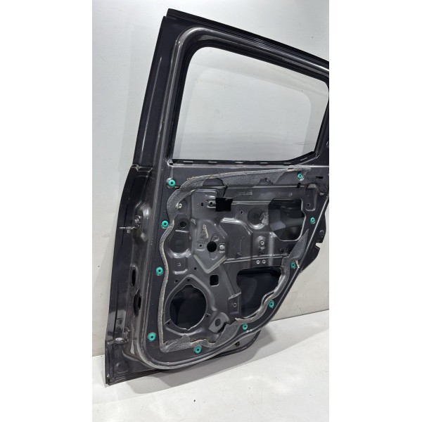 Porta Traseira Direita Fiat Mobi 2017 2024 Direito Prata Porta Traseira Direita Fiat Mobi 2017 2024 Direito Prata