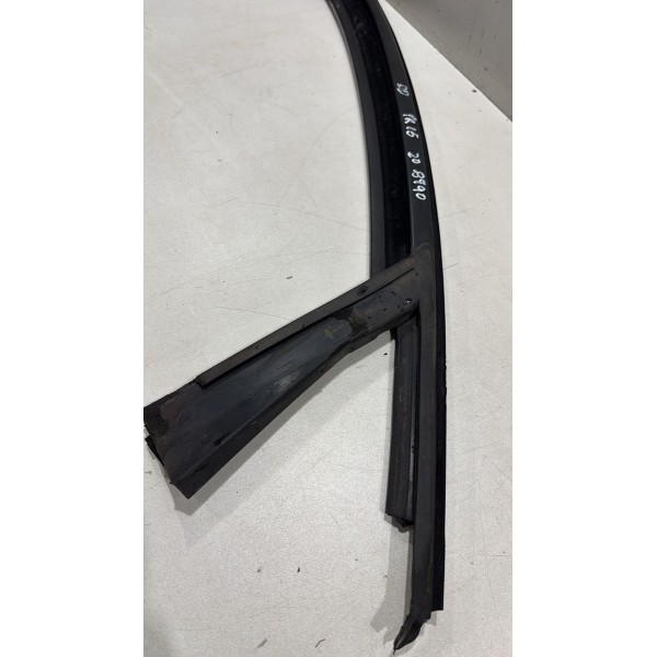 Borrach Canaleta Vidro Dianteira Direita Renault Megane 2008