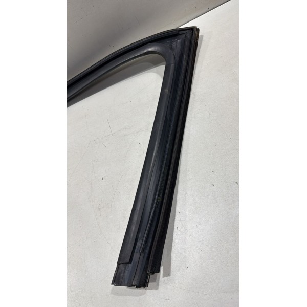 Borrach Canaleta Vidro Dianteira Direita Renault Megane 2008