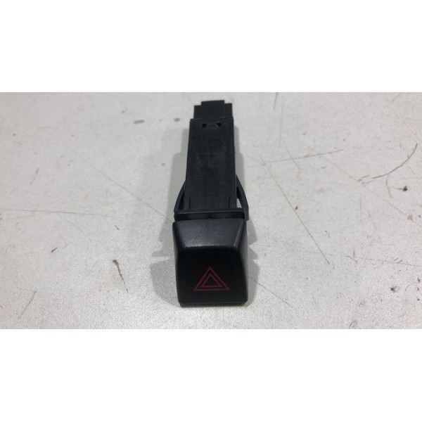Botão Luz De Emergência Pisca Alerta Volvo Xc60 2008 2013