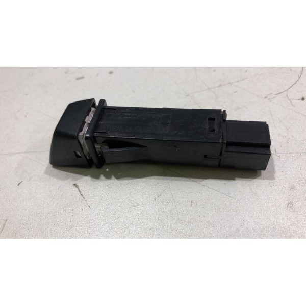 Botão Luz De Emergência Pisca Alerta Volvo Xc60 2008 2013