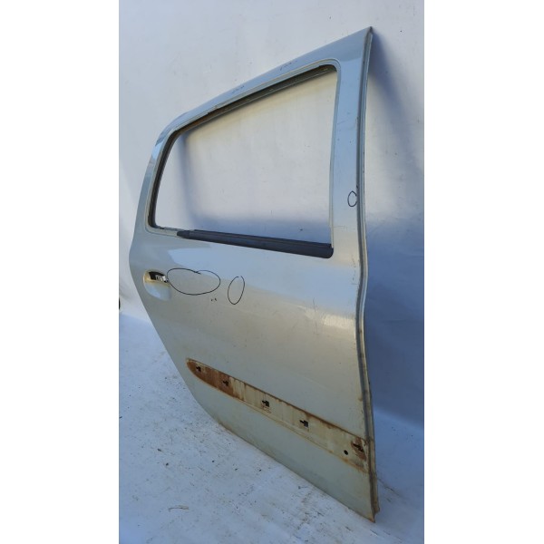 Porta Traseira Lado Direito Clio Ano 2003 Ao 2011 .