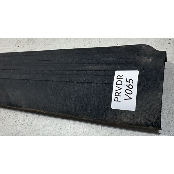 Soleira Porta Dianteira Chevrolet S10 2012/2015 Direita