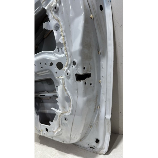 Porta Traseira Lado Direito S10 2013 A 2023 Detalhes