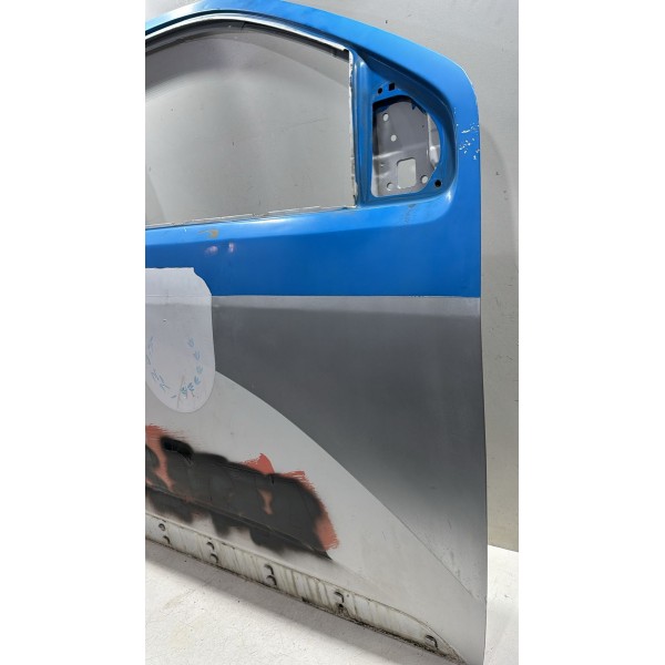Porta Dianteira Direita S10 2012 2013 2014 2015 2016 Detalhe