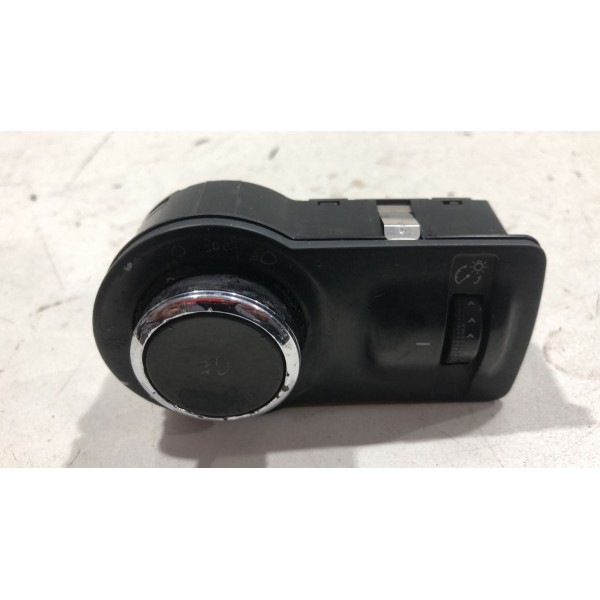 Botão Farol S10 2012 Á 2015 13295226 Com Detalhes No Botão Botão Farol S10 2012 Á 2015 13295226 Com Detalhes No Botão