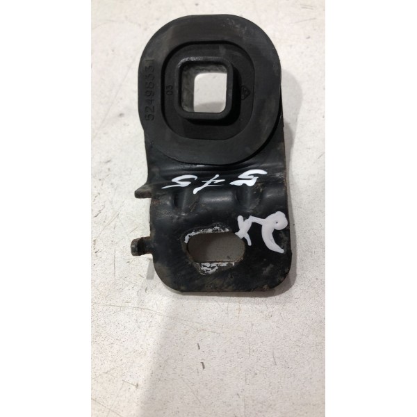 Suporte Batente Radiador Chevrolet S10 2012 2013 2014