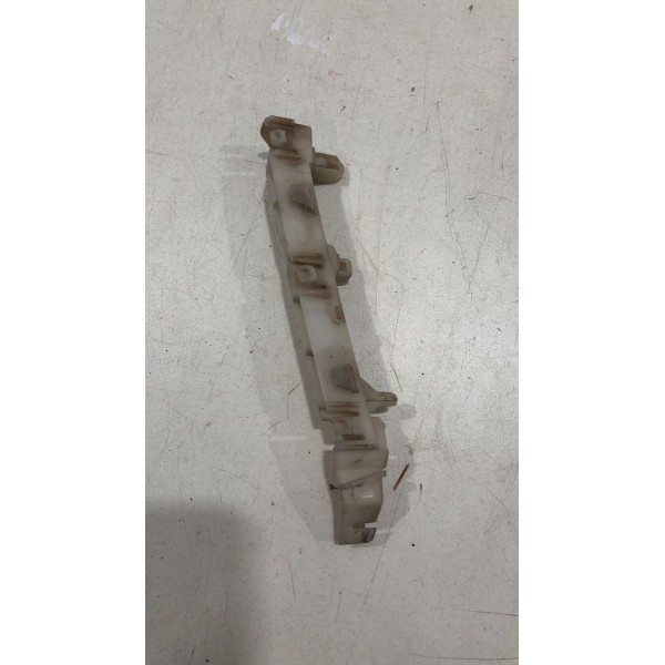 Guia Direito Para-choque Dianteiro Outlander 2014 2015