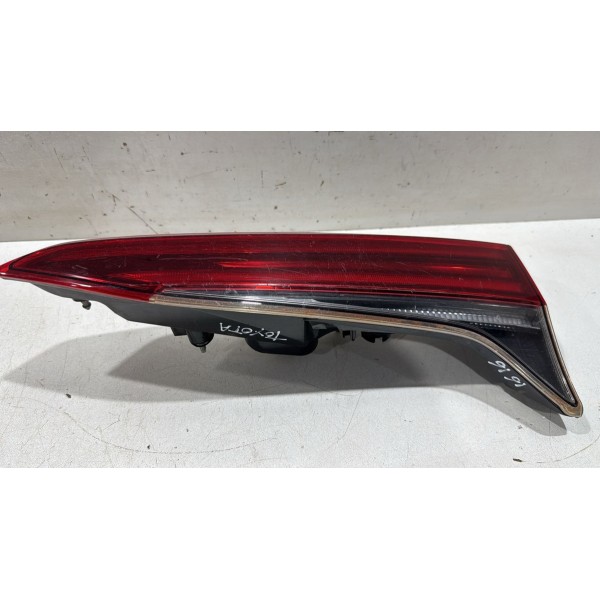 Lanterna Tras Tampa L/d Toyota Led Sw4 2016 A 2020 Detalhe Lanterna Tras Tampa L/d Toyota Led Sw4 2016 A 2020 Detalhe