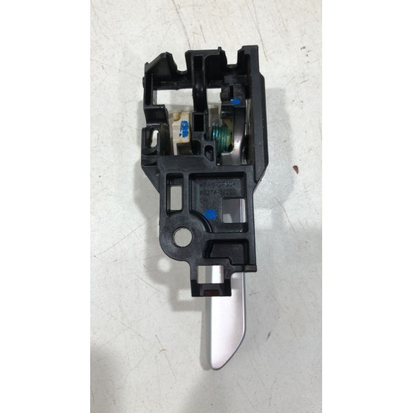 Maçaneta Interna Porta Esquerda Corolla Hybrid 2023 2024