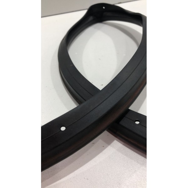 Borracha Inferior Porta Dianteira Outlander Gt 2014 2015