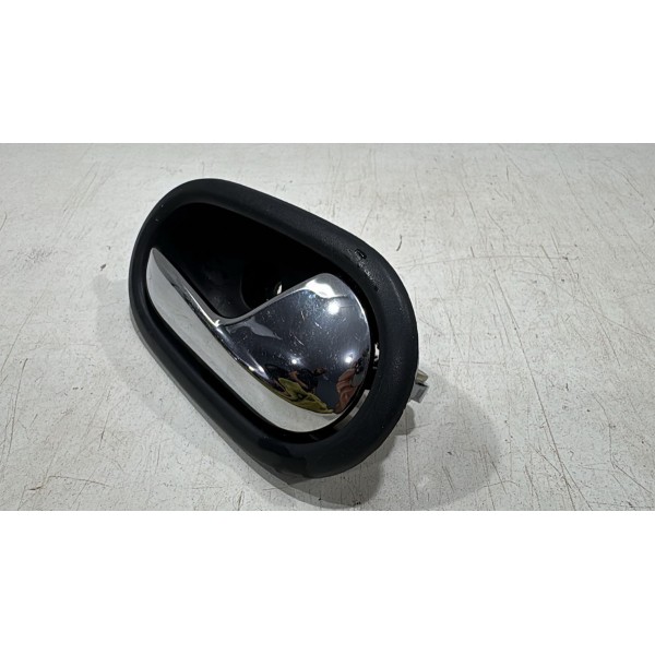 Maçaneta Interna Esquerda Duster Sandero Cromada 806714381r