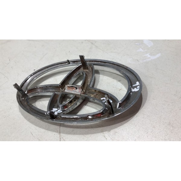 Emblema Grade Dianteira Toyota Corolla Hilux Etios 15/21