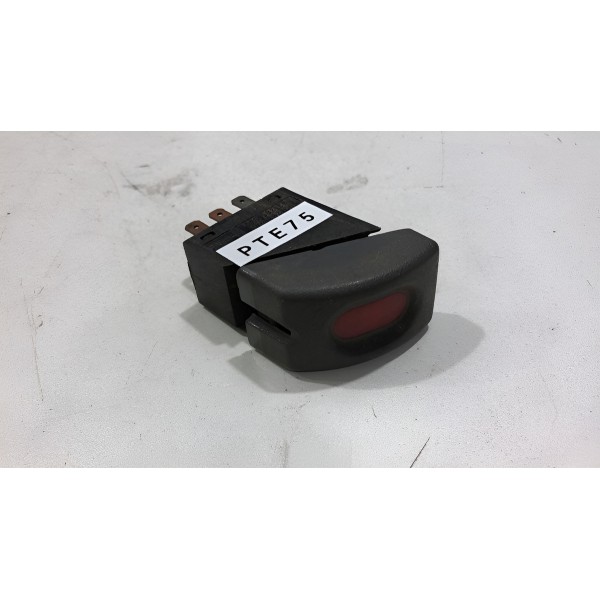 Botão Interruptor Pisca Alerta Gm Corsa 1998 2017