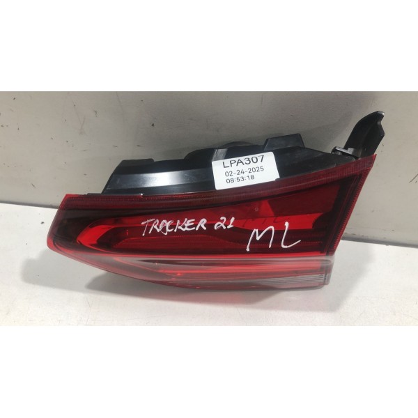 Lanterna Direita Tampa Chevrolet Tracker 2021 2022 2023 2024 Lanterna Direita Tampa Chevrolet Tracker 2021 2022 2023 2024