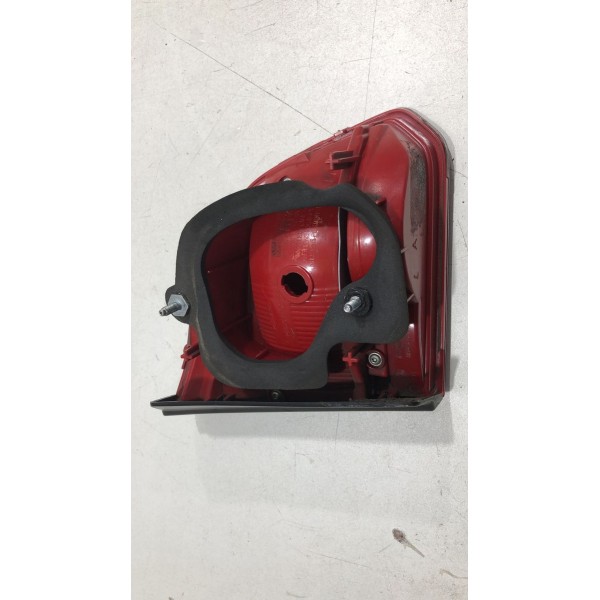 Lanterna Tampa Traseira Direita Vw Spacefox 2015 2400502