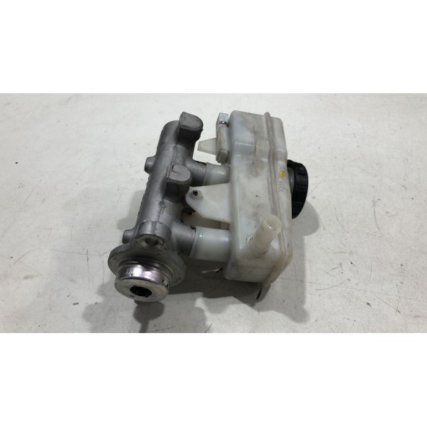 Reservatório Fluido Freio Nissan Frontier 2008 A 2013 Reservatório Fluido Freio Nissan Frontier 2008 A 2013