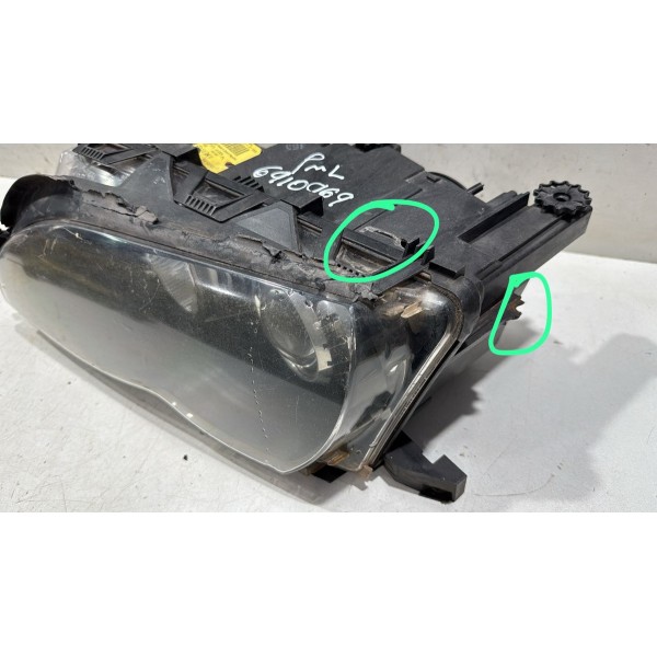 Farol Esquerdo Bmw 318i 320i 2001/2003